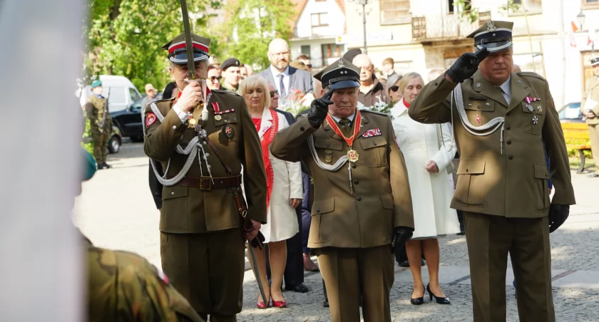 [LIVE] Transmisja na żywo z łomżyńskich obchodów 234. rocznicy uchwalenia Konstytucji 3 Maja 