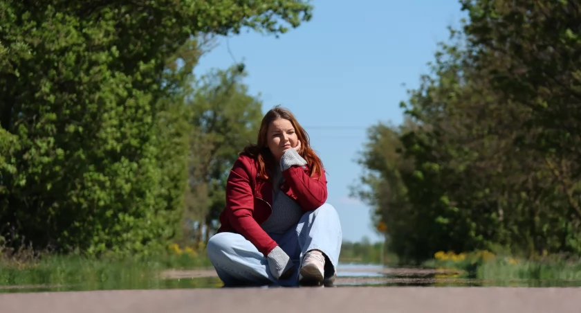 Kaja Lenart wydała kolejny, trzeci już singiel „Gdybym” – zapowiada 12 utworów na ten rok [VIDEO]