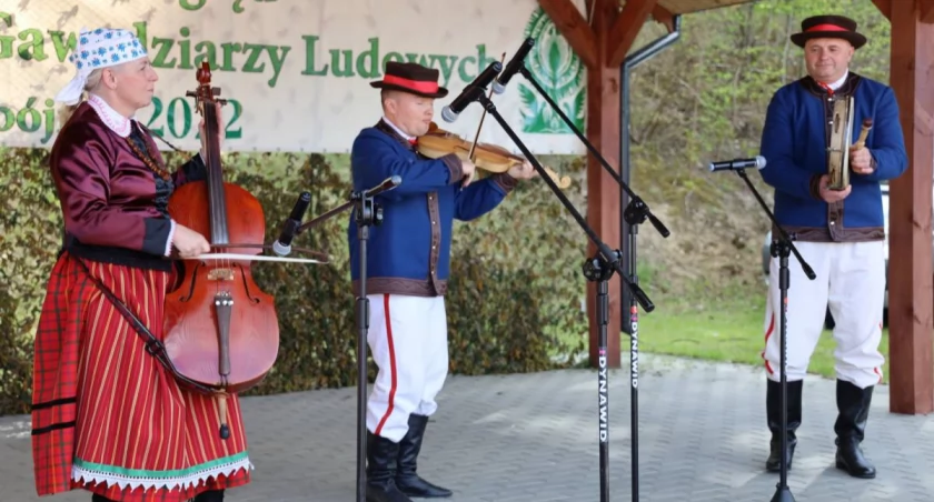 Przegląd kapel, śpiewaków i gawędziarzy ludowych. Koncert już jutro