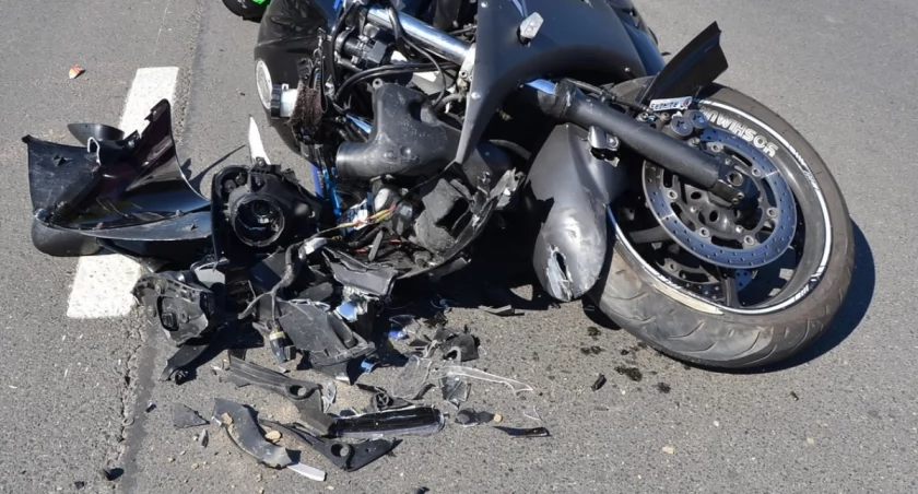 Tragiczny finał wypadku na obwodnicy Łomży – nie żyje motocyklista