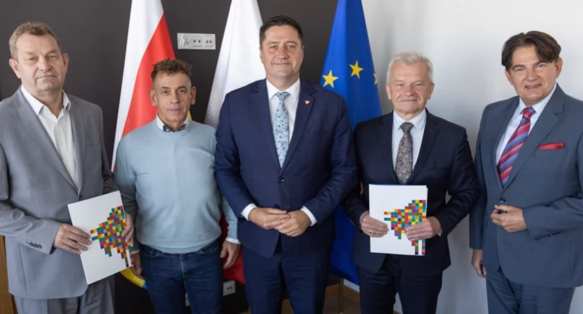 Festiwale w Drozdowie i Nowogrodzie z dofinansowaniem urzędu marszałkowskiego