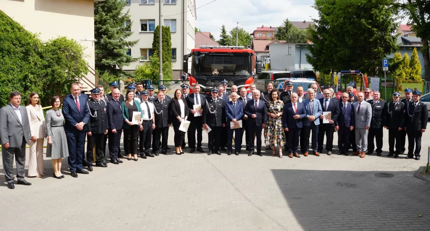 239 tys. zł dla OSP z powiatu łomżyńskiego. Umowy podpisane w Piątnicy [FOTO]