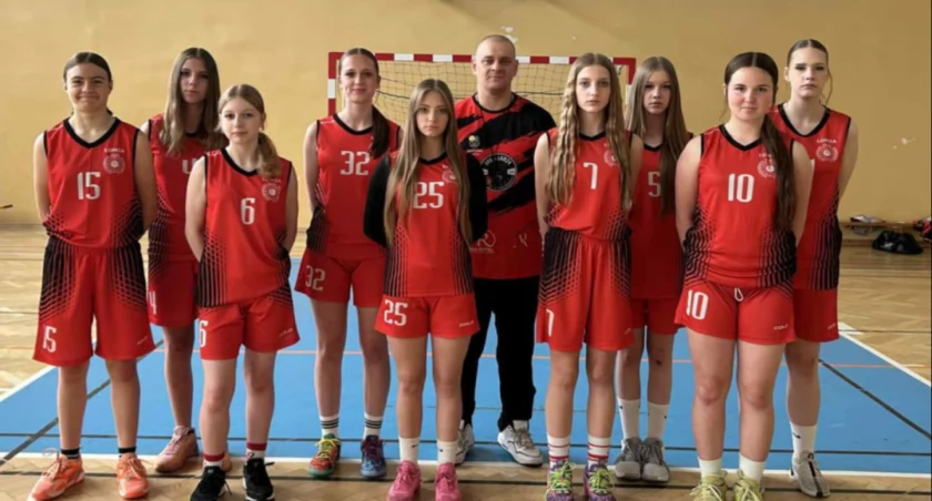 Koszykarki Piotrowskiego jadą po marzenia