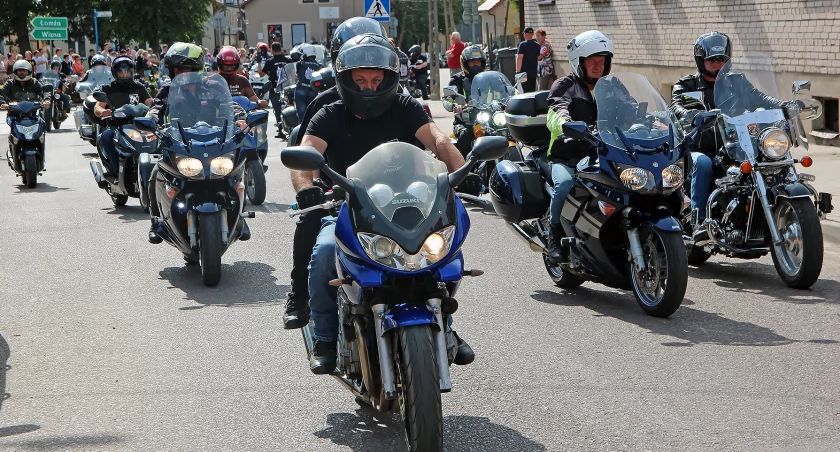 XX Zlot Motocyklowy otworzył Dni Jedwabnego [VIDEO i FOTO]