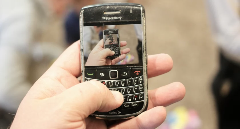 Stare telefony komórkowe – czy to tylko elektrośmieci?