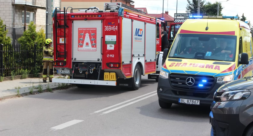 Wypadek w Starych Kupiskach. Skuterzysta ze złamaną nogą [FOTO] 