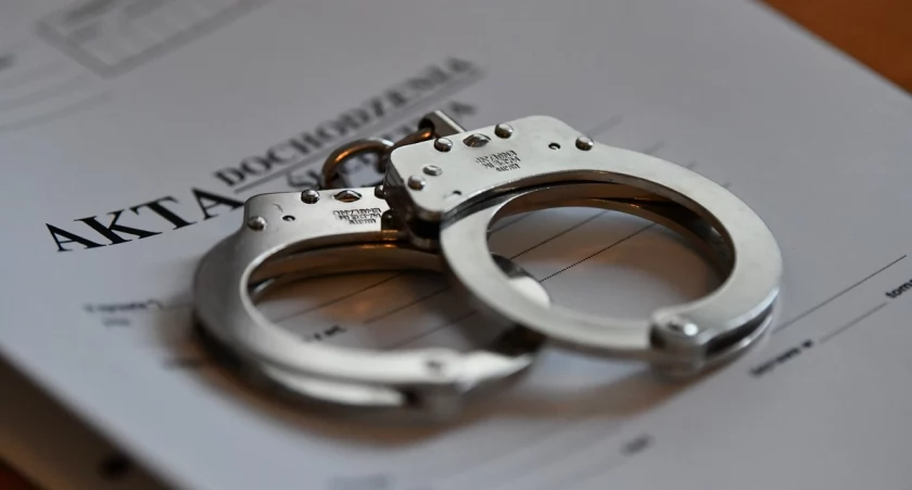 Łomża: Pracownik banku usłyszał 271 zarzutów oszustwa