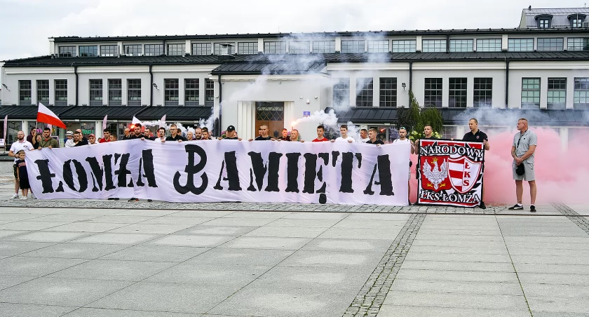 Łomża uczciła 81. rocznicę wybuchu Powstania Warszawskiego [FOTO]