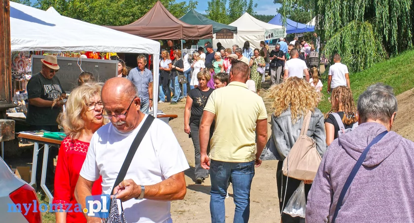 Muzyka, tradycja i gościnność! Niedziela św. Rocha przyciągnęła tłumy do Nowogrodu [VIDEO i FOTO]