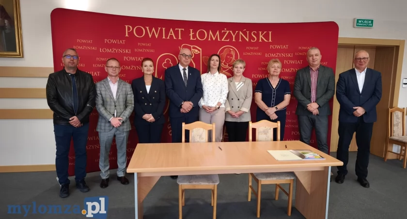 Łomżyńskie drogi zyskają nowe oblicze. Samorządy łączą siły [FOTO i VIDEO]