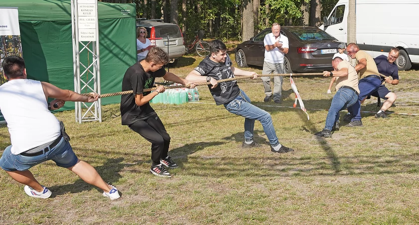 Kurpiowskie serce bije w Zbójnej. Tradycja i zabawa na Prezentacjach Kulturalnych [FOTO]