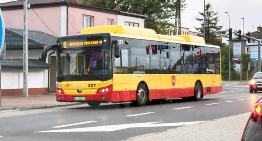 MPK wprowadza zmiany w kursowaniu autobusów na czas remontu przejazdów kolejowych