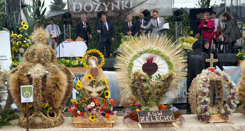 Mały Płock: uroczyste dożynki wojewódzkie i diecezjalne [FOTO]