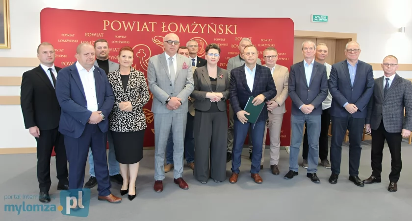 Starostwo wyremontuje kolejne drogi [FOTO]