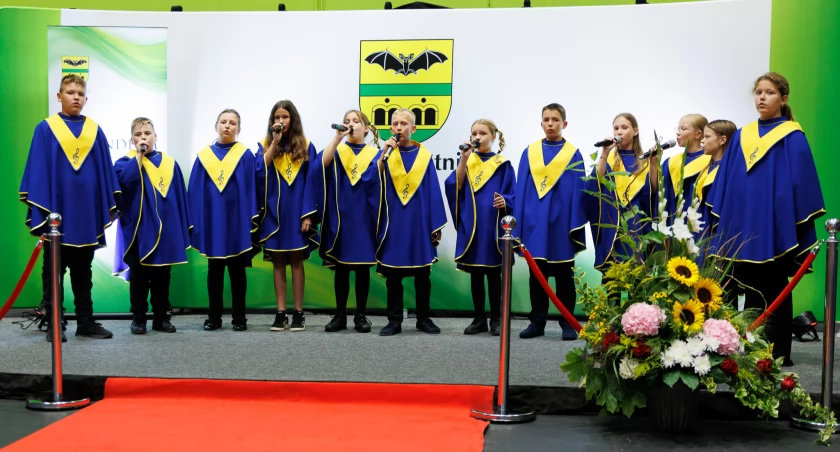 Gmina Piątnica nagrodziła najzdolniejszych uczniów [FOTO]