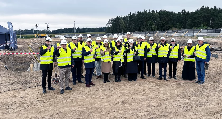 Kamień węgielny pod centrum serwisowe ciężarówek  Volvo, Renault i Thermo King w Grzymałach Szczepankowskich [FOTO]