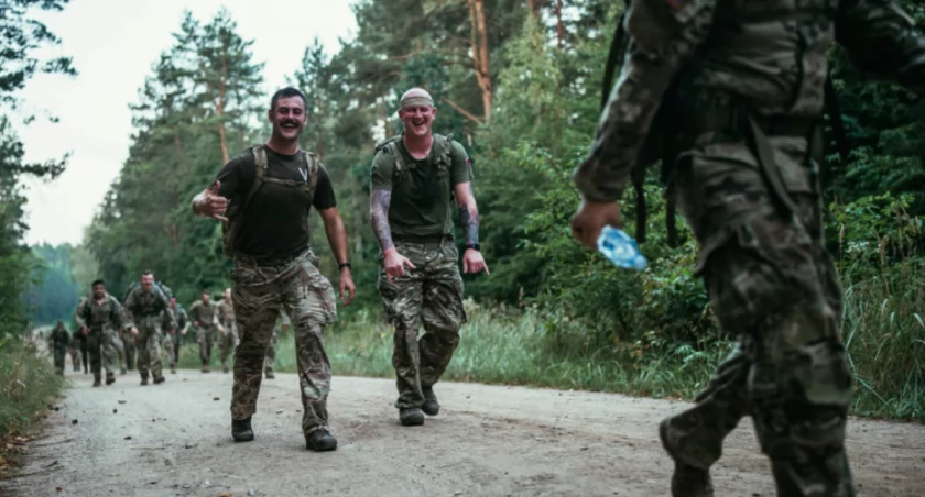 Marsz wytrwałości w Wiźnie – dołącz i poczuj ducha armii