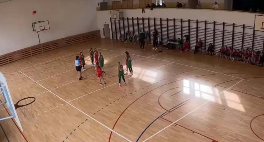 Koszykarki walczą o pierwsze miejsce [VIDEO]
