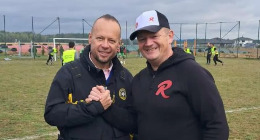 Walczą o puchar Bąkowskiego. Sportowe emocje w Rydzewie [FOTO]