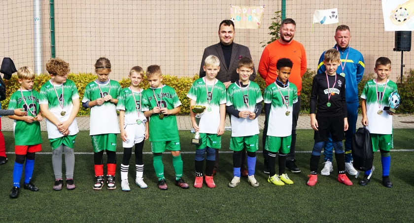 Drużyna marzeń i deszcz goli. Tak gra Łomżyńska Liga Szkolna [VIDEO i FOTO]
