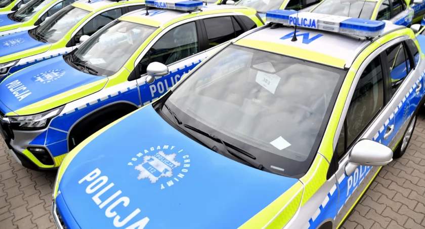 Łomżyńska komenda z nowymi radiowozami [FOTO]