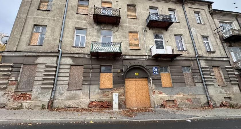 Kompleksowy remont i nowe lokale. Kamienica przy Polowej zmieni się nie do poznania [FOTO]