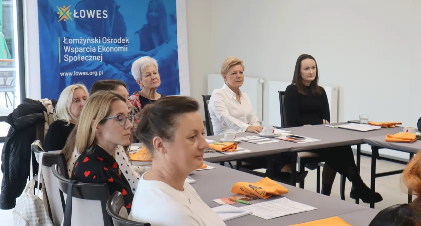 Kawiarenka Ekonomii Społecznej w Łomży: animacja, współpraca i dobre praktyki z Mazowsza [FOTO]