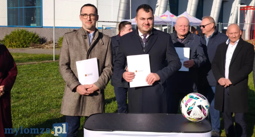 Łomża inwestuje w sport. Jedynka z nowym boiskiem [FOTO i VIDEO]