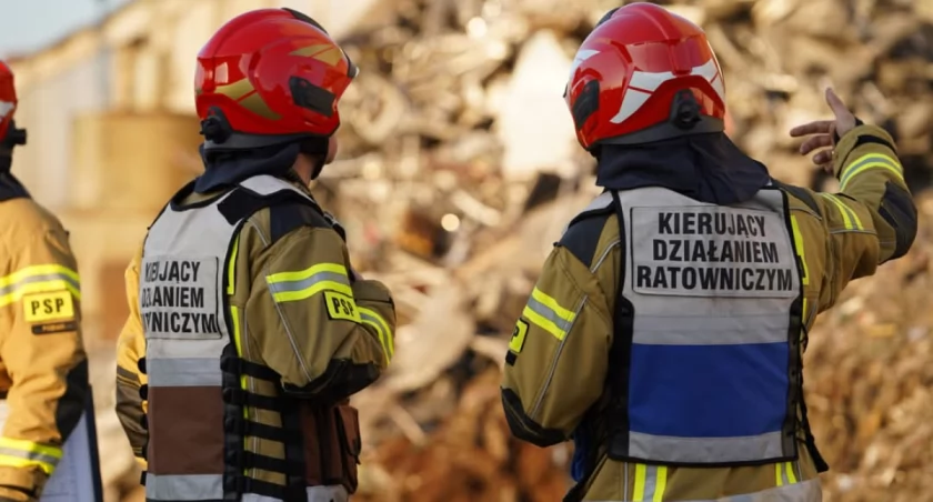 Co się stało na szkolnym apelu? Dwie osoby w szpitalu, ponad 200 dzieci ewakuowanych