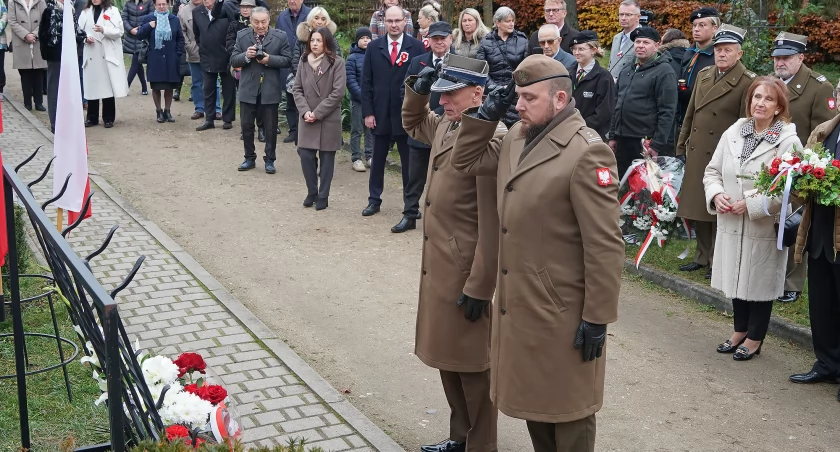 Drozdowo oddaje hołd Dmowskiemu w Narodowe Święto Niepodległości [FOTO i VIDEO]