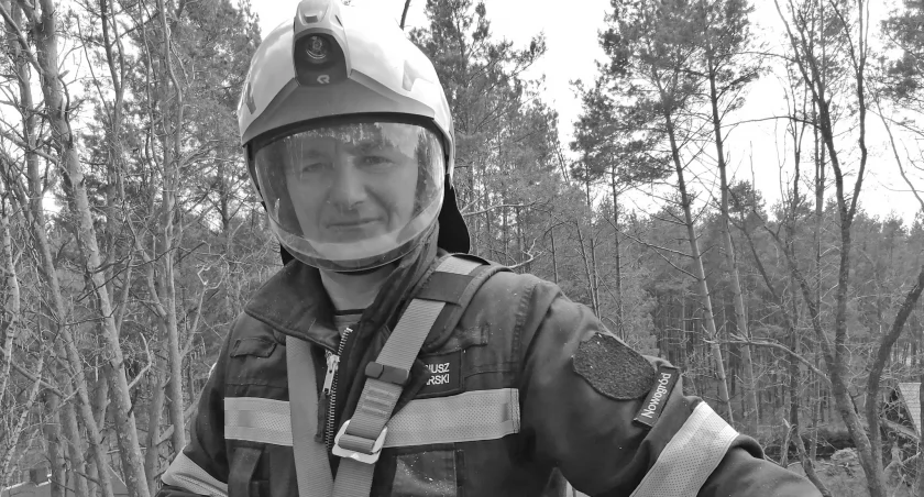 Na wieczną służbę. Nowogród żegna druha Mariusza Dziarskiego