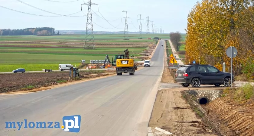 Droga Łomża - Mężenin przejezdna już w połowie grudnia