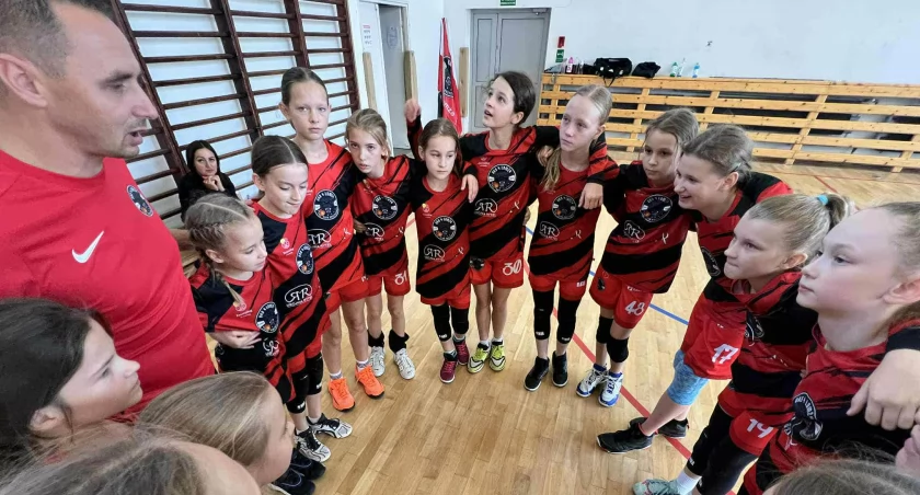 Koszykarki Piotrowskiego i Olszewskiej rozgromiły Warsaw Basketball!