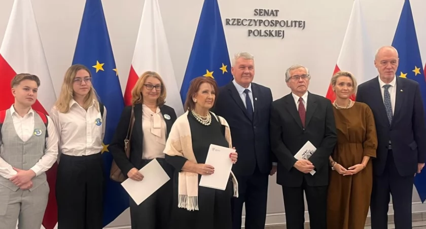 Senat uczcił Adama Chętnika 