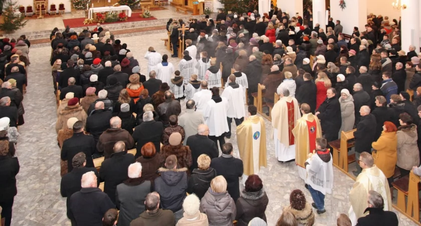 Bóg się rodzi nad Narwią. Gdzie na Pasterkę w Łomży?