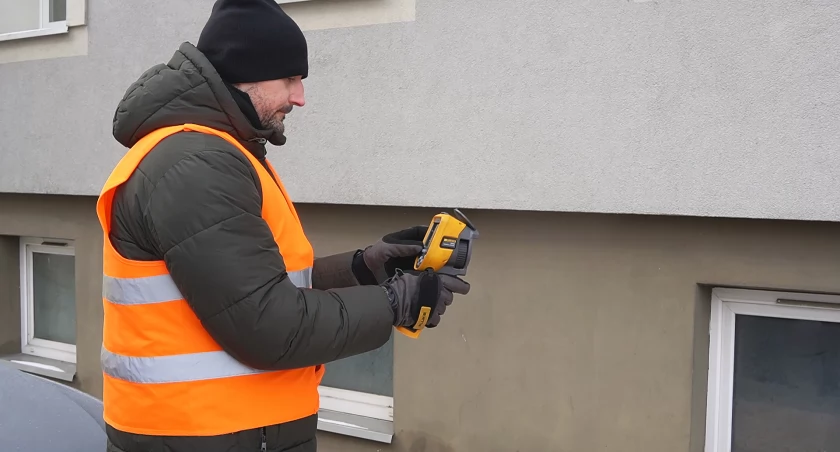 Ciepło pod lupą. MPEC bada stan izolacji budynków w Łomży [VIDEO]