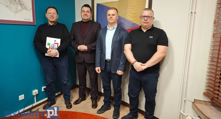 Łomża wspiera młodzieżowy sport. Akademia Piłkarska Elite z dofinansowaniem [VIDEO]