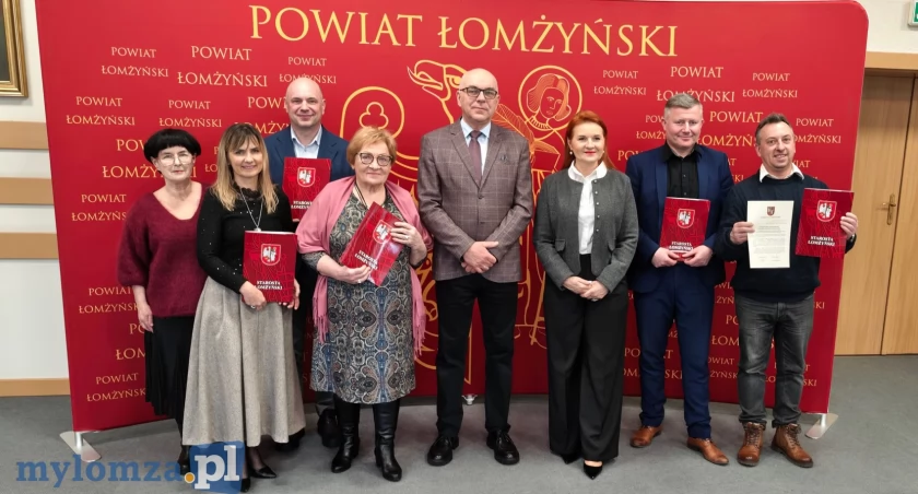 Powiat Łomżyński inwestuje w lokalne działania społeczne i kulturalne [FOTO i VIDEO]