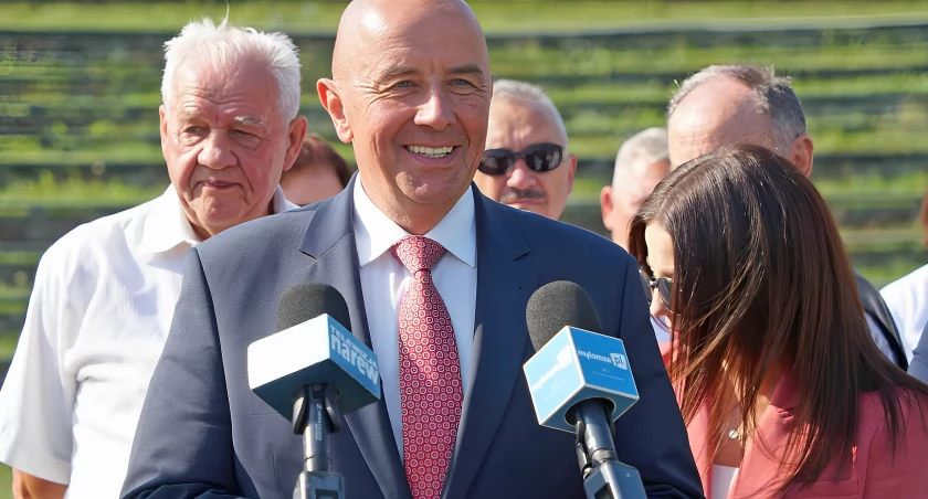 Cezary Cieślukowski usłyszał w Łomży zarzuty składania fałszywych oświadczeń majątkowych