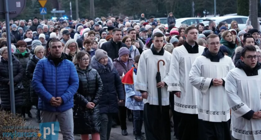 Ulicami miasta w intencji Ojczyzny