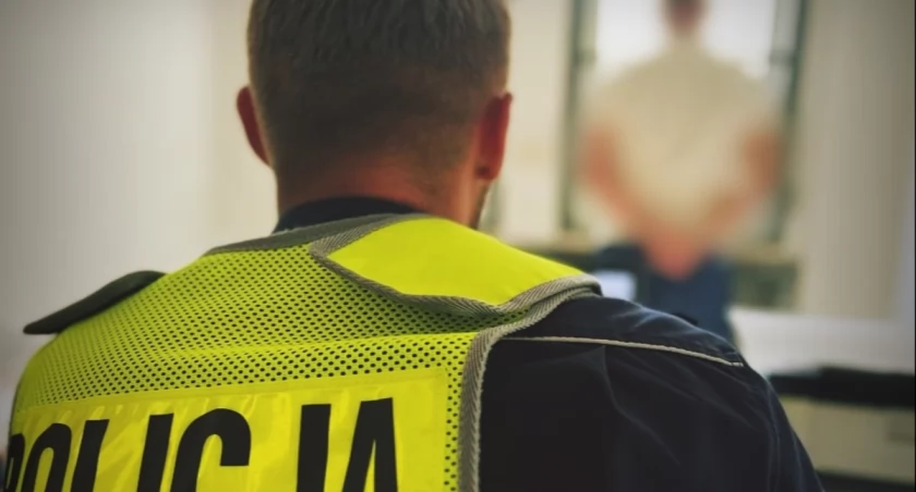 Nietrzeźwy kierowca z narkotykami zatrzymany w Łomży