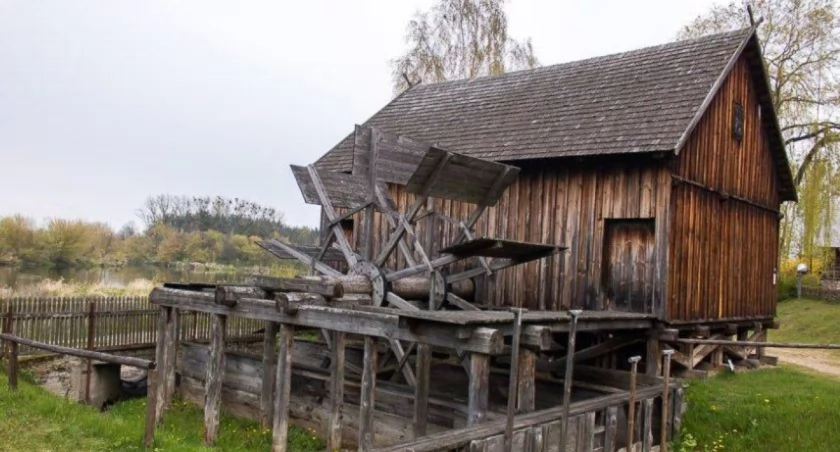 Skansen w Nowogrodzie rozpoczyna sezon turystyczny 