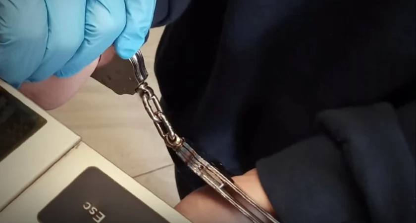 28-latka z zakazem prowadzenia zatrzymana przez policję w Nowogrodzie