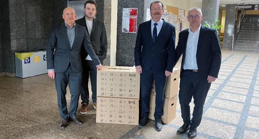 Zbiórka dla Polaków na Kresach. Radni ŁKS wsparli rodaków spod Lwowa