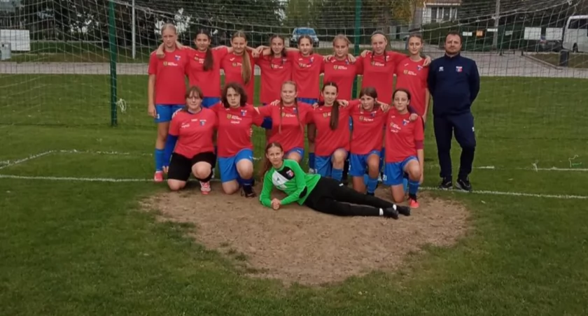 Ogień i woda. Siostry Zakrzewskie w kadrze U-15!