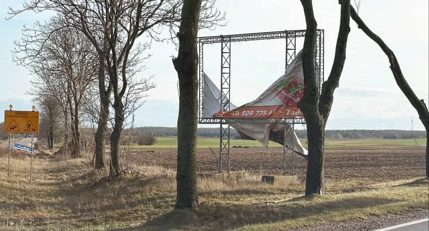 Gwałtowne ochłodzenie w Łomży i regionie. IMGW ostrzega przed silnym wiatrem – wraca deszcz ze śniegiem