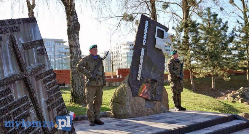 8:41 nad Łomżą. Wspomnimy tych, którzy nie wrócili z „nieludzkiej ziemi” i Smoleńska