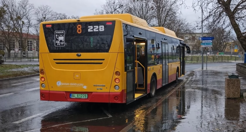 Uwaga kierowcy i pasażerowie. Objazdy i wyłączone przystanki