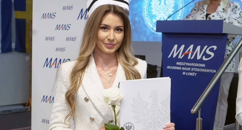 Rekordowe czepkowanie i duże inwestycje. Milion złotych zasili pracownie pielęgniarskie w MANS [VIDEO i FOTO]