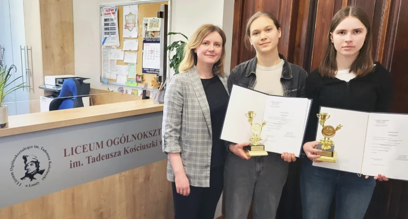 Najlepsze w Polsce! Uczennice z Łomży triumfują w Olimpiadzie o Zdrowiu [FOTO]